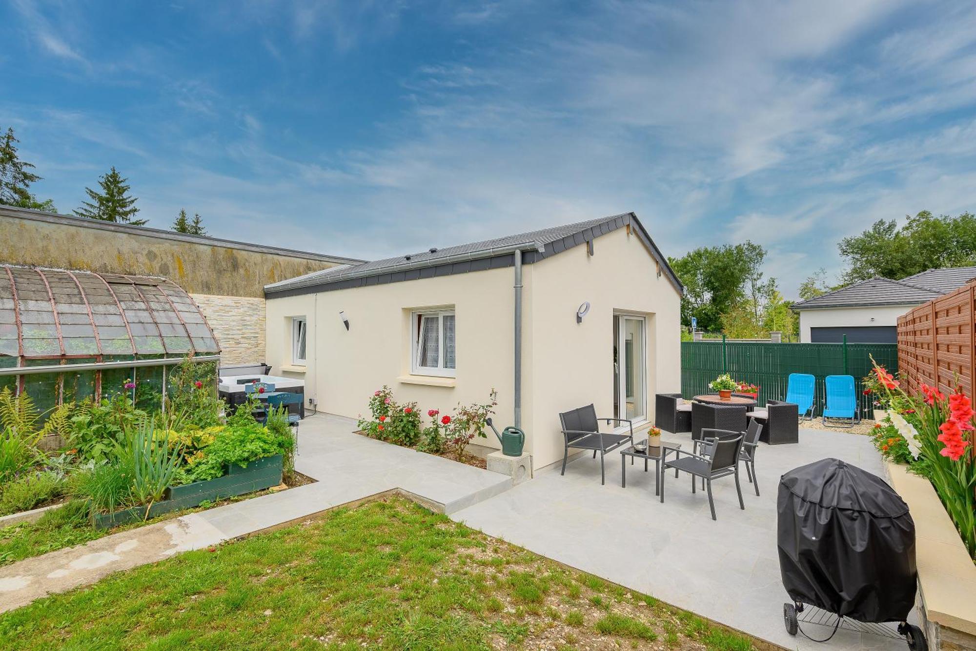 Gite De Mam'S - Voie Verte Bazeilles Bagian luar foto